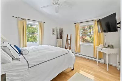 344 Greenwood Avenue, Tisbury, MA 02568 - Photo 15