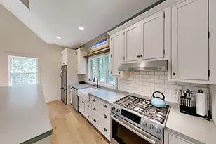 114 Meeting House Way, Edgartown, MA 02539 - Photo 9