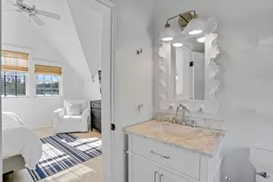 99 Cooke St, Edgartown, MA 02539 - Photo 19