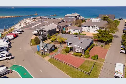 23 Circuit Ave Extension, Oak Bluffs, MA 02557 - Photo 5