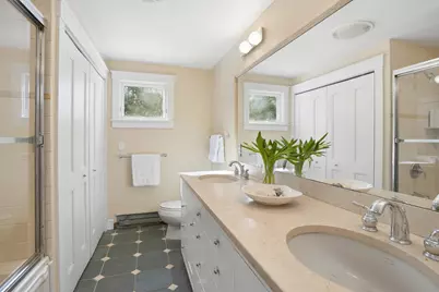 18 Wood Duck Way, Oak Bluffs, MA 02557 - Photo 5