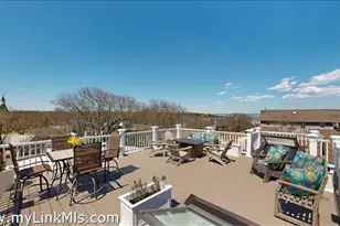 37 Circuit Ave, Oak Bluffs, MA 02557 - Photo 17