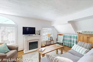 37 Circuit Ave, Oak Bluffs, MA 02557 - Photo 7