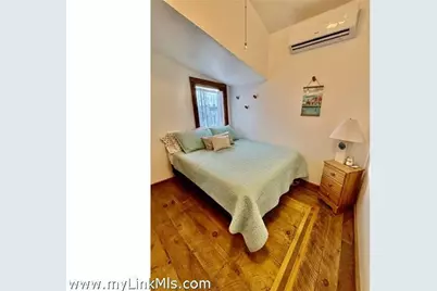 37 Circuit Avenue #UNIT 4, Oak Bluffs, MA 02557 - Photo 13