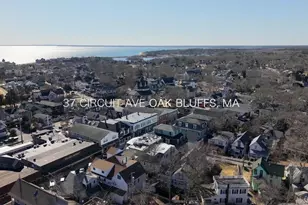 37 Circuit Ave, Oak Bluffs, MA 02557 - Photo 13