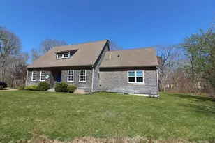 13 Hotchkiss Ln, Edgartown, MA 02539 - Photo 1