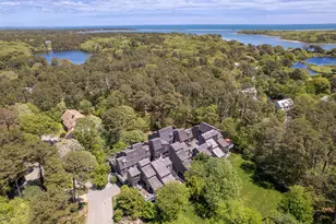 4 Quail Run Unit 7, Oak Bluffs, MA 02557 - Photo 1