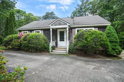 1 Onondaga Avenue, Oak Bluffs, MA 02557 - Photo 1