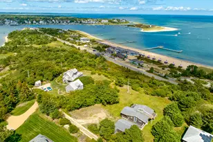 23 Manaca Hill Rd, Edgartown, MA 02539 - Photo 1