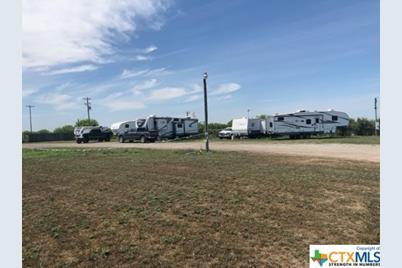 63 W County Road 4017 Road, La Pryor, TX 78872 - Photo 5