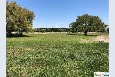 154 Pvt 1672, Hallettsville, TX 77964 - Photo 3