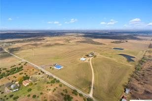 335 & 725 Pioneer Rd, Seguin, TX 78155 - Photo 3