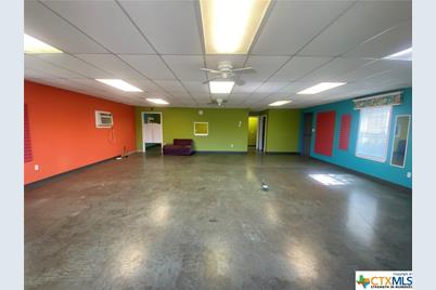 215 W Adams Avenue, Port O'Connor, TX 77982 - Photo 9