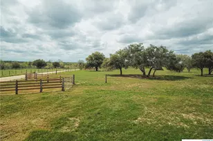 12211 FM 531, Hallettsville, TX 77964 - Photo 5