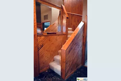 321 Weiss Road, New Braunfels, TX 78130 - Photo 9