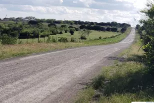 7947 Cr 1255 Rd, Lampasas, TX 76550 - Photo 7