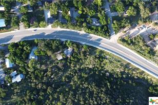 1203 N Walnut Ave, New Braunfels, TX 78130 - Photo 11