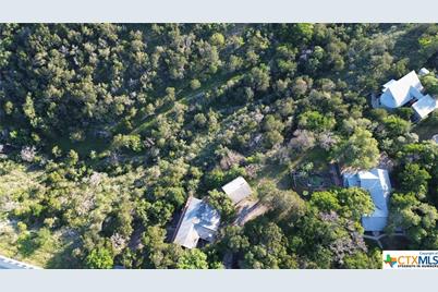 1203 N Walnut Avenue, New Braunfels, TX 78130 - Photo 7