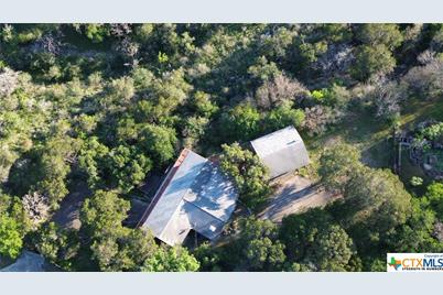 1203 N Walnut Avenue, New Braunfels, TX 78130 - Photo 5