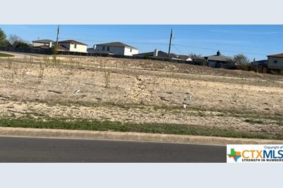 3000 Illinois Avenue #100, Killeen, TX 76543 - Photo 1