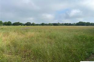 5796 Cedar Ridge Park Rd, Temple, TX 76502 - Photo 1