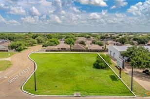 000 N John Stockbauer Dr -Windcrest Dr Dr, Victoria, TX 77904 - Photo 1