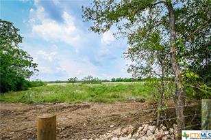 000 County Road 447, Waelder, TX 78959 - Photo 17