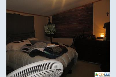 191 Refugio, Lolita, TX 77971 - Photo 7