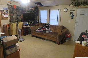 191 Refugio, Lolita, TX 77971 - Photo 5