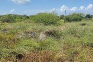 1507-09 W Houston Ave, Seadrift, TX 77983 - Photo 1