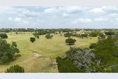 320 S Waterbuck Way, Lampasas, TX 76550 - Photo 1