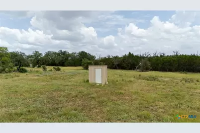320 S Waterbuck Way, Lampasas, TX 76550 - Photo 7