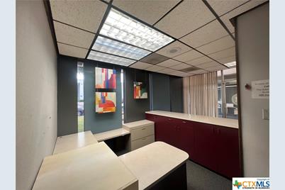 205 Profit Drive, Victoria, TX 77901 - Photo 7