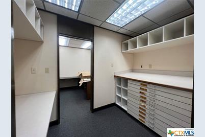 205 Profit Drive, Victoria, TX 77901 - Photo 15