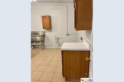 1908 W Austin Street, Port Lavaca, TX 77979 - Photo 9