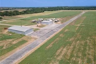 215 Airpark Dr, La Vernia, TX 78121 - Photo 19