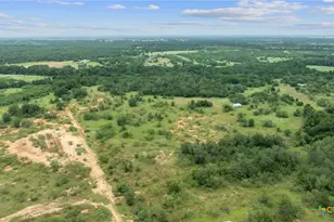 3597 Baker Rd, Kingsbury, TX 78638 - Photo 3