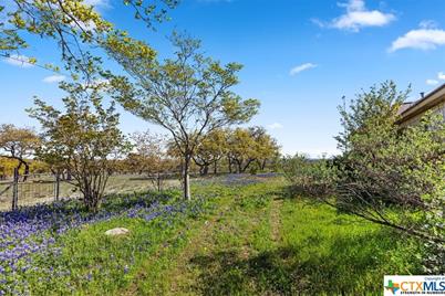 300 Logans Way, Blanco, TX 78606 - Photo 47