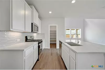 1579 Estelea Grove, New Braunfels, TX 78130 - Photo 17