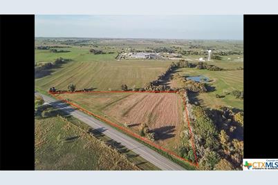 000 US Hwy 90, Shiner, TX 77984 - Photo 5