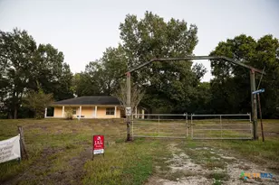 21 Anderson Ln, Coldspring, TX 77331 - Photo 9