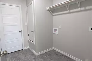 407 Gamel St, Lampasas, TX 76550 - Photo 9