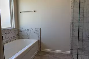 407 Gamel St, Lampasas, TX 76550 - Photo 15