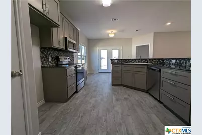 407 Gamel Street, Lampasas, TX 76550 - Photo 11