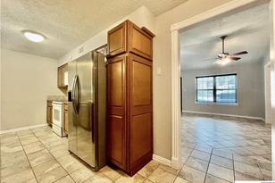 1007-1015 Earle Earle St, San Marcos, TX 78666 - Photo 5