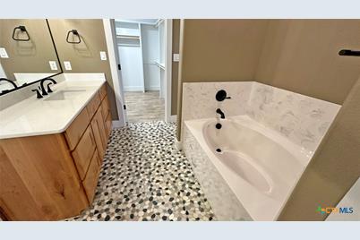 1524 Cottonwood Mesa Drive, Kempner, TX 76539 - Photo 27