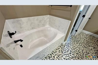 1524 Cottonwood Mesa Drive, Kempner, TX 76539 - Photo 31