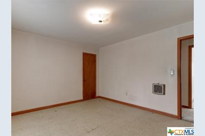 1546 US Highway 90A, Hallettsville, TX 77964 - Photo 13