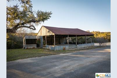 742 Rayner Ranch Boulevard, Spring Branch, TX 78070 - Photo 15