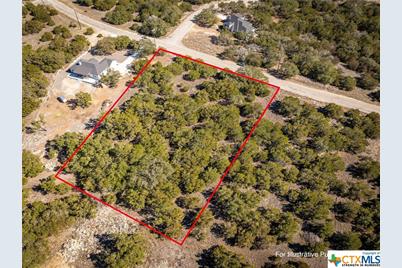 742 Rayner Ranch Boulevard, Spring Branch, TX 78070 - Photo 3